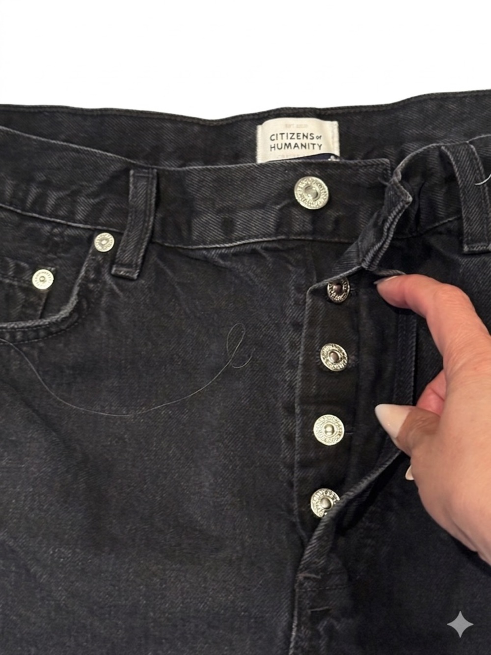Citizens Of Humanity Black High-Rise Button-Fly Denim Shorts - Picture 5 of 6